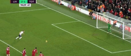 雷迪克：斯玛特防守端的拼劲和投入度做到了极致