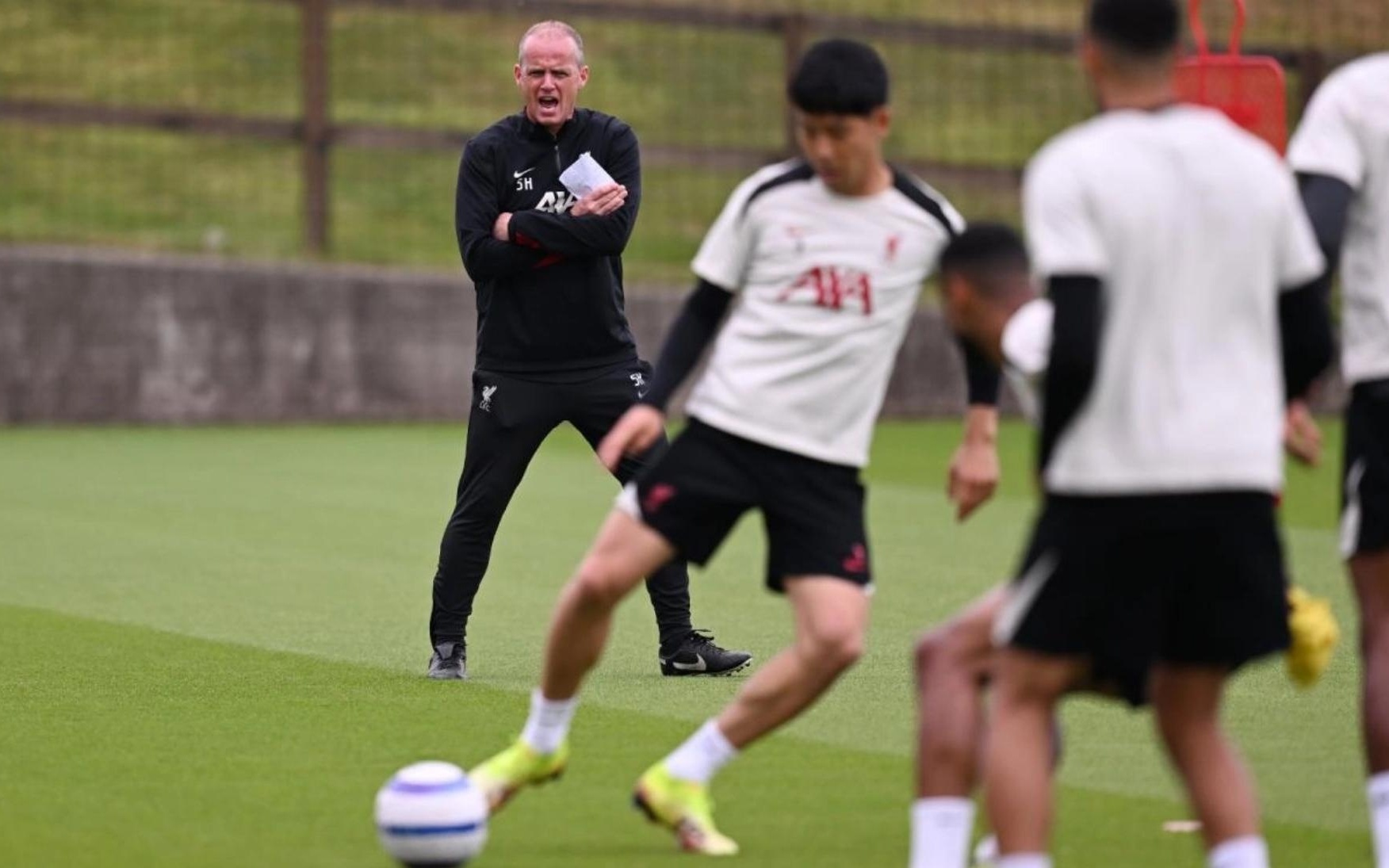 强调球员在 强调球员在